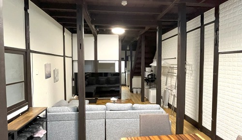 Casa, no fumadores (Traditional Japanese House)