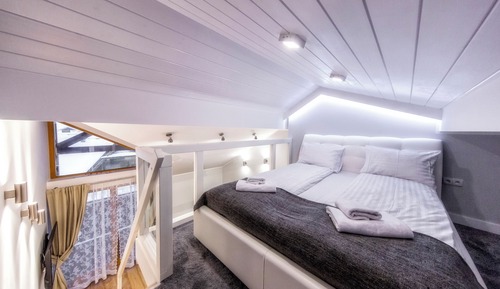 Apartamento Deluxe (207 with SPA, Pool access)