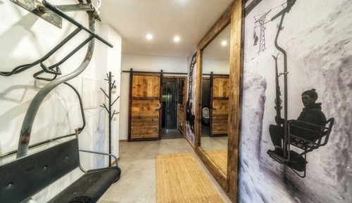 Apartamento presidencial, vistas a la montaña (209 with SPA, Pool access)