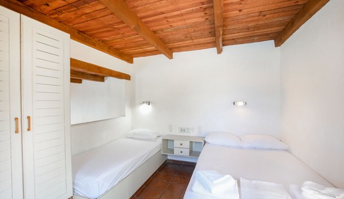 One- Bedroom Maisonette