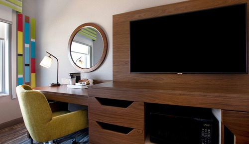 Habitación, 2 camas de matrimonio, frigorífico y microondas
