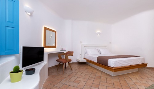 Suite superior, vistas a la piscina