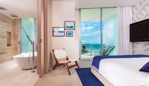 Habitación Deluxe, 1 cama de matrimonio grande, frente al mar