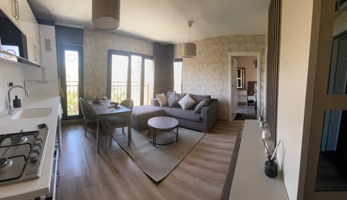 Apartamento ejecutivo, vistas a la colina