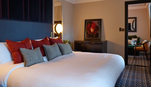 Suite (Green Park)