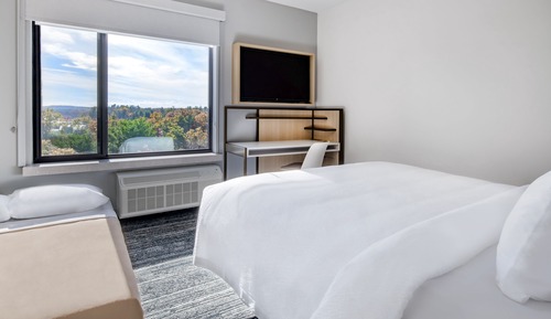 Estudio, 1 cama de matrimonio grande con sofá cama