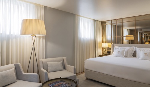 Suite, 1 cama de matrimonio grande, balcón (Cathedral View)