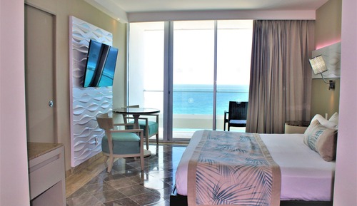 Habitación superior, 1 cama de matrimonio grande, vistas al mar