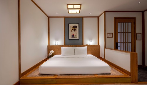 Habitación (Washitsu Omoteashi with Public Onsen)