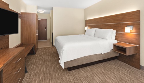 Suite, 1 cama de matrimonio grande (Mobility, Roll-In Shower)