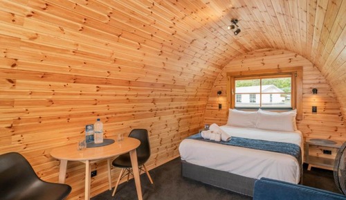 Beachside Deluxe Glamping Pod