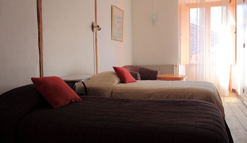 Habitación clásica con 2 camas individuales, baño privado (Ch 08)