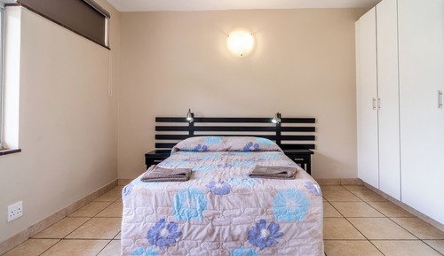 4 Sleeper Flat, Balcony