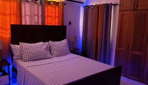 Casa, 2 habitaciones, balcón