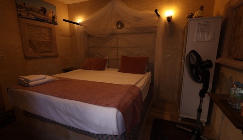 Habitación estándar con 1 cama doble o 2 individuales, no fumadores, vistas a la montaña
