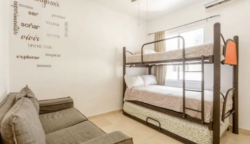 Apartamento, 2 habitaciones, fumadores, balcón