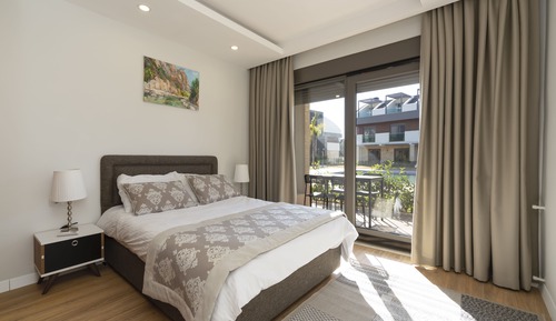 Suite, vistas a la piscina