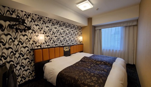 Habitación familiar con 2 camas individuales, 1 cama de matrimonio grande, no fumadores