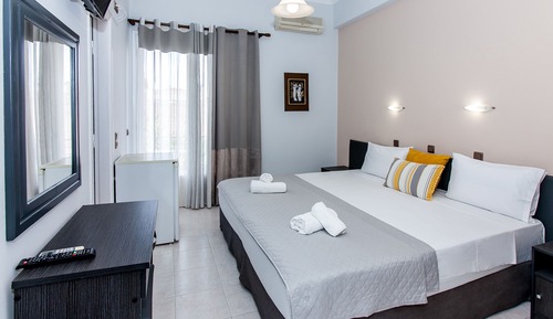 Habitación con 1 cama doble o 2 individuales