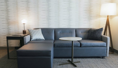 Suite, 1 cama de matrimonio grande con sofá cama, en esquina