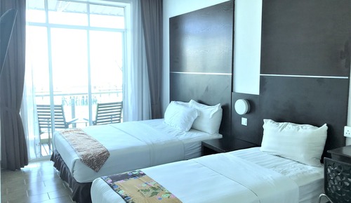 Habitación familiar, vistas al mar