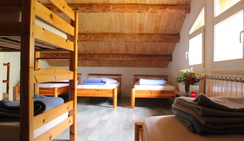 Dormitorio compartido (10 Pers)