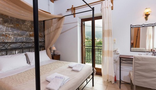 Villa (Asterope)