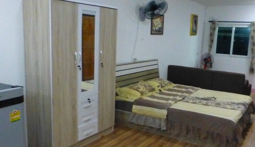 Apartamento, 2 habitaciones, fumadores, piscina privada