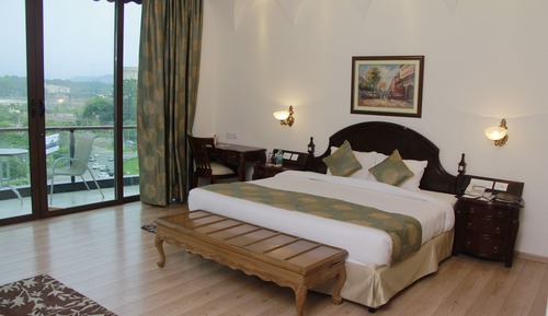 Habitación Deluxe, 1 cama de matrimonio, vistas a la montaña (Premium Double)