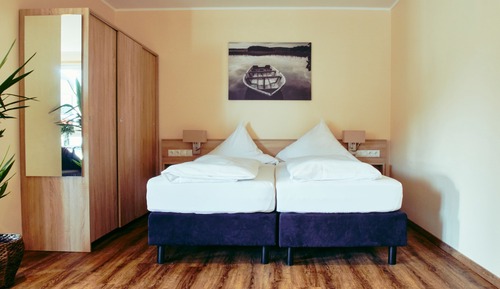 Habitación Confort doble, 1 cama de matrimonio grande
