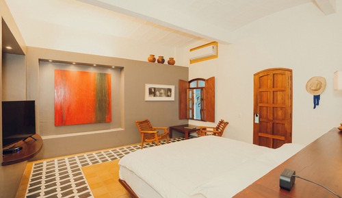 Villalobos Suite