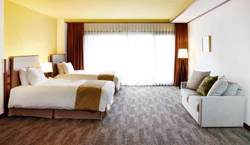 Suite, varias camas (Furnished Balcony)