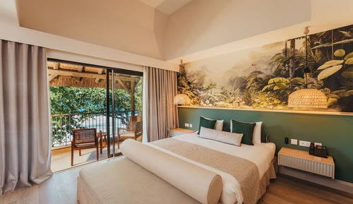 Habitación Deluxe, 1 cama de matrimonio grande con sofá cama (Deluxe Beachfront Room)
