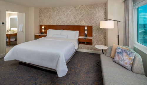 Suite ejecutiva, 1 cama de matrimonio grande, balcón (SW-M)