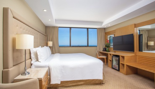 Habitación, 1 cama de matrimonio grande, frente al mar