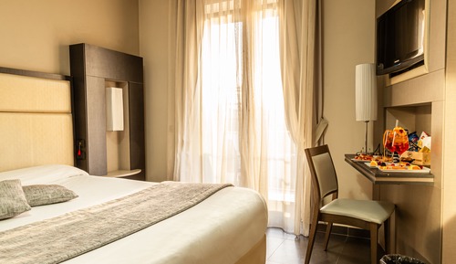 Habitación estándar doble, balcón