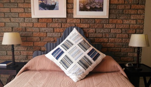Karveel Self catering