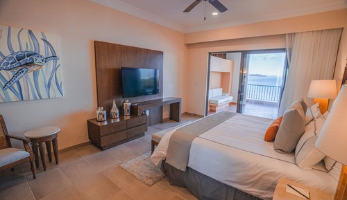 Penthouse de Dos Recamaras Frente al Mar