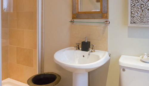 Habitación individual, baño privado