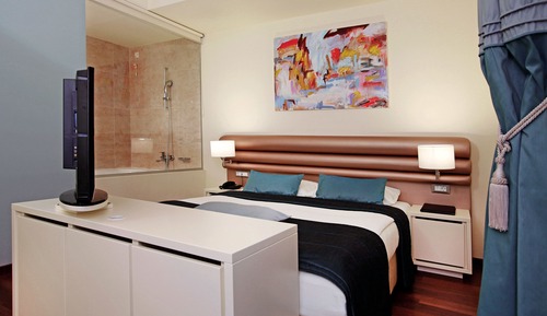 Comfort Family Room