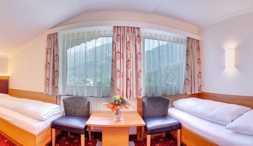 Habitación cuádruple Confort