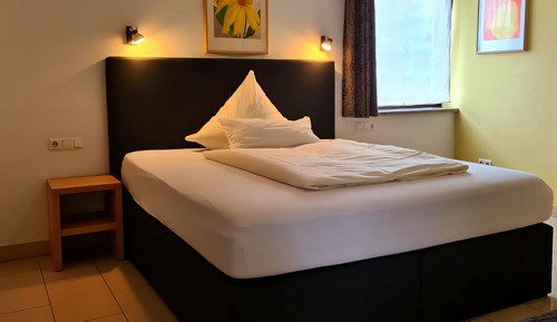 Habitación con 1 cama doble o 2 individuales