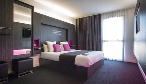 Habitación estándar, 1 cama de matrimonio, vistas a la ciudad