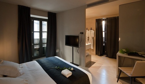Habitación clásica con 1 cama doble o 2 individuales