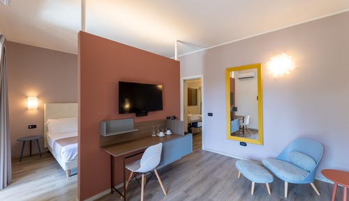 Habitación superior, bañera de hidromasaje, vistas al jardín