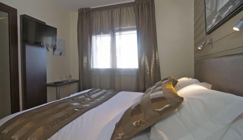 Habitación cuádruple Confort, vistas al puerto