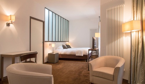 Habitación triple, vistas al jardín