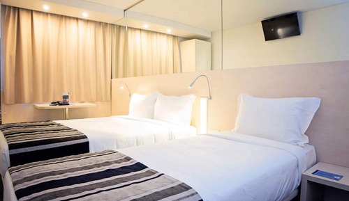 Double room with extra bed