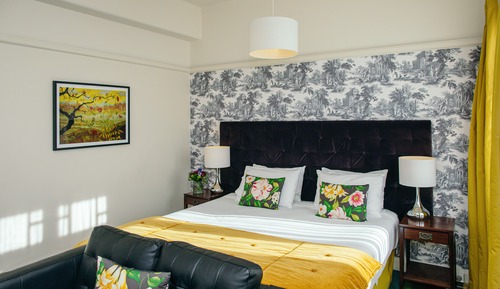 Estudio superior, 1 cama de matrimonio grande