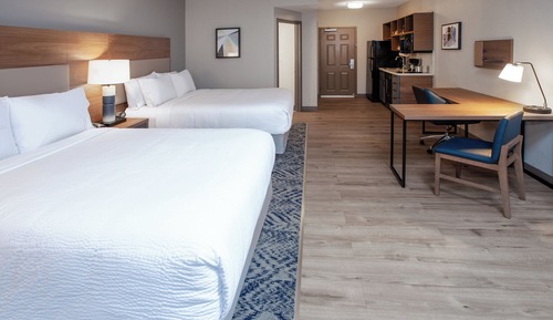 Suite estudio, 2 camas de matrimonio, no fumadores
